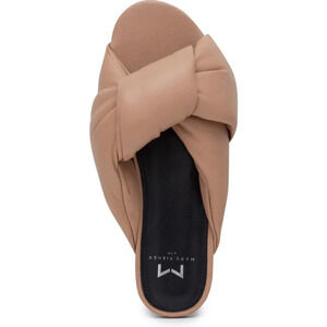 NIB Marc Fisher LTD Olgalia Women's Sandal Medium Natural Size 5.5 M (MSRP $150)